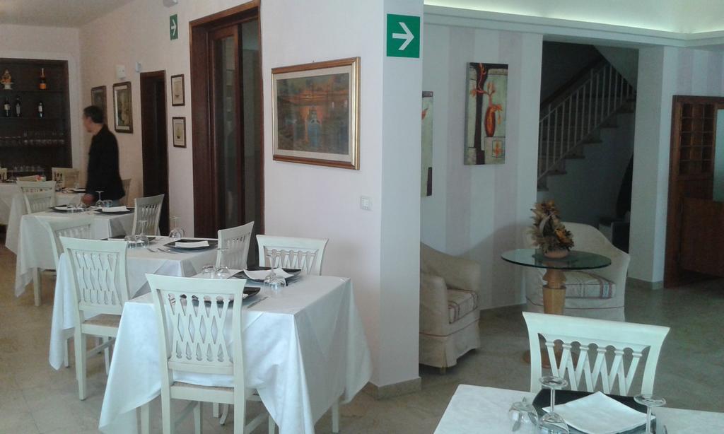 Hotel Ristorante La Terrazza Λίντο ντι Καμαϊόρε Εξωτερικό φωτογραφία