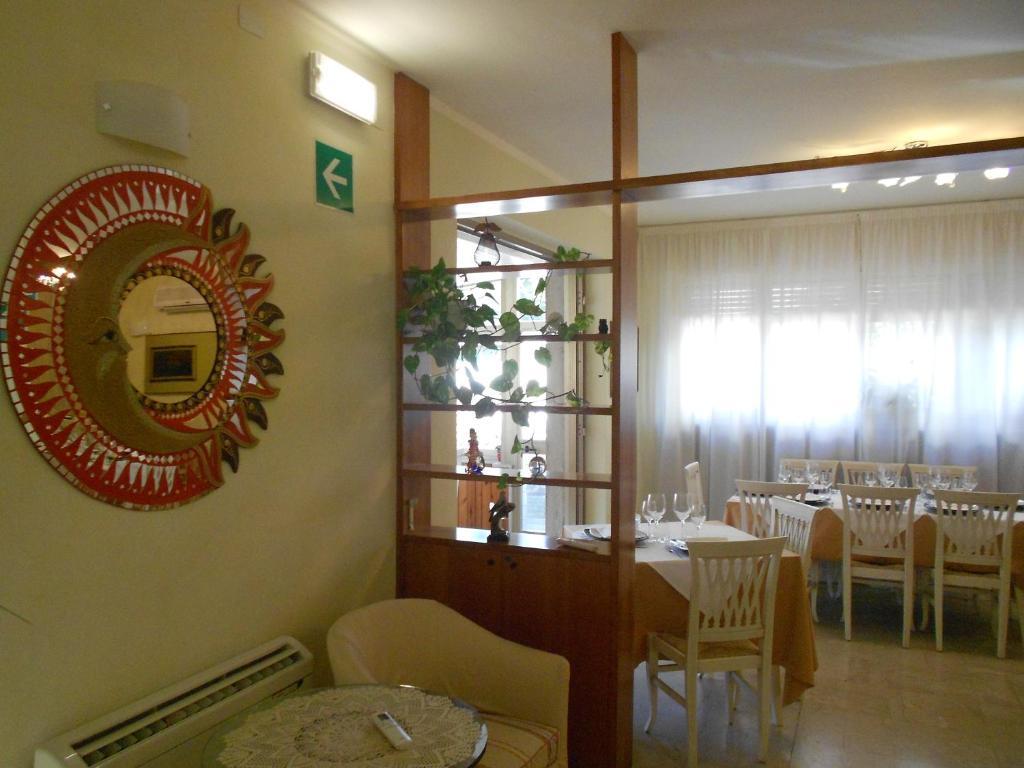 Hotel Ristorante La Terrazza Λίντο ντι Καμαϊόρε Εξωτερικό φωτογραφία